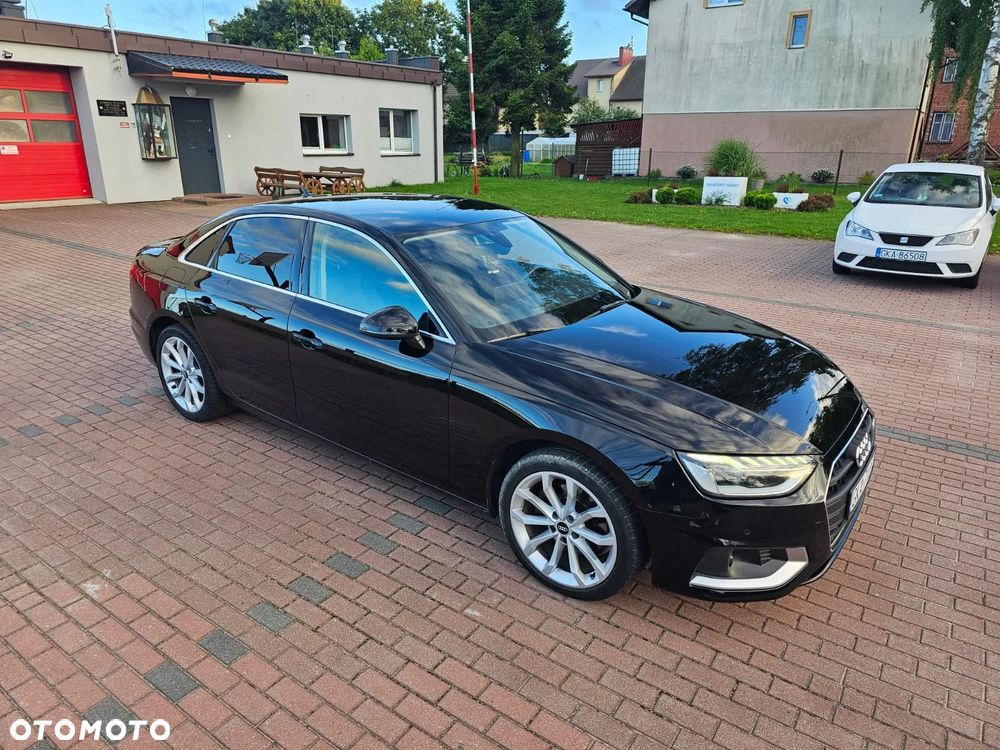 Audi A4 Limousine - 5