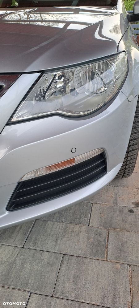 Volkswagen Passat - 10