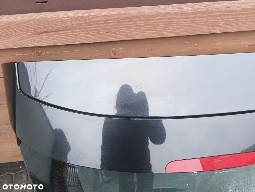 Klapa bagażnika Renault Megane III COUPE NV676 - 3