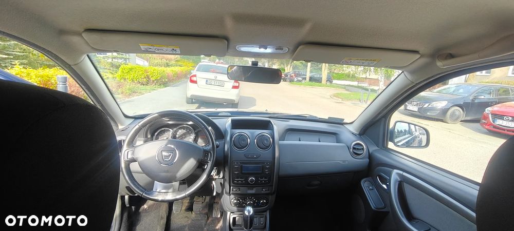 Dacia Duster 1.6 SCe Laureate S&S - 25