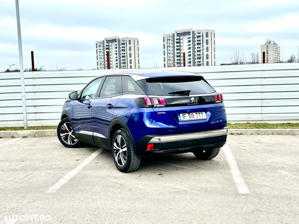 Peugeot 3008 1.6 BlueHDI S&S EAT6 Allure - 3
