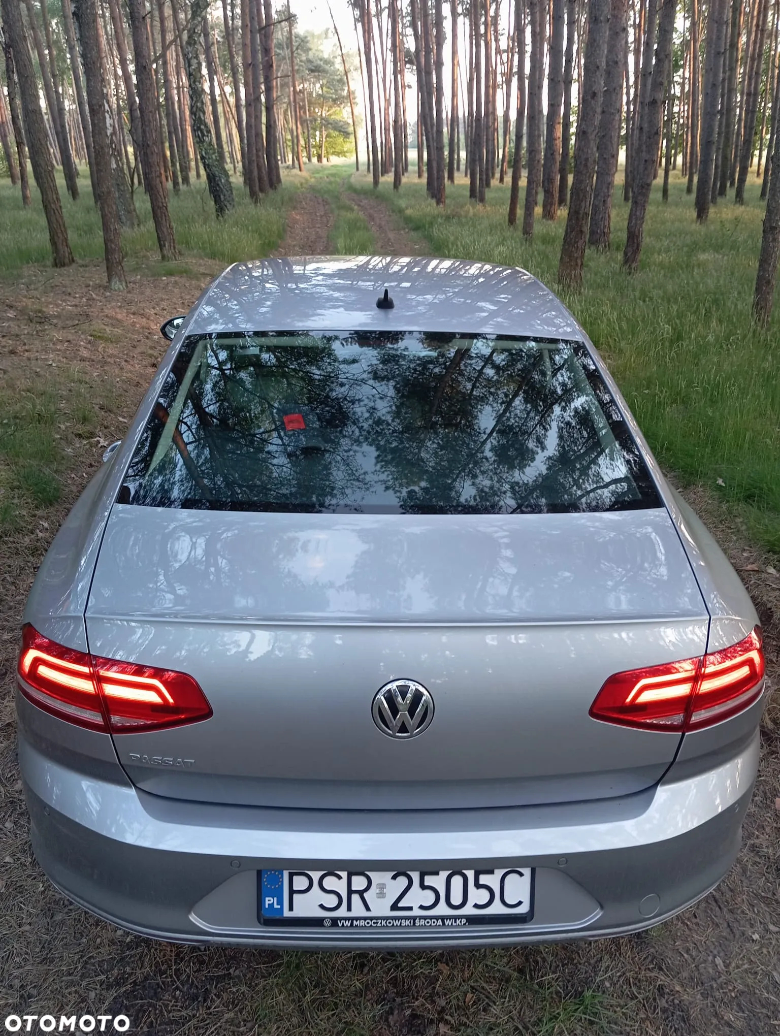 Volkswagen Passat 2.0 TDI BMT Highline - 3