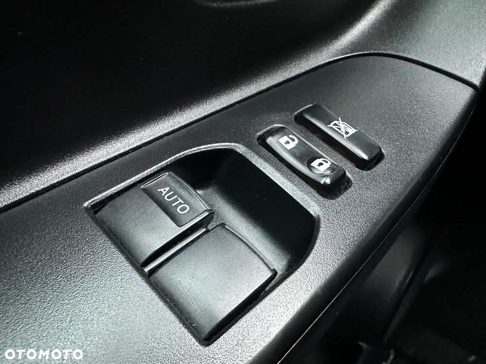 Toyota Yaris 1.5 Active - 15