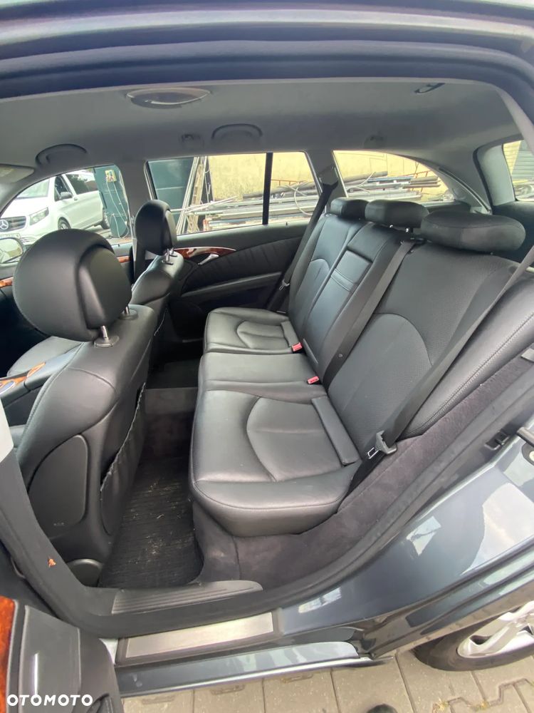 Mercedes-Benz Klasa E 280 4-Matic Elegance - 10