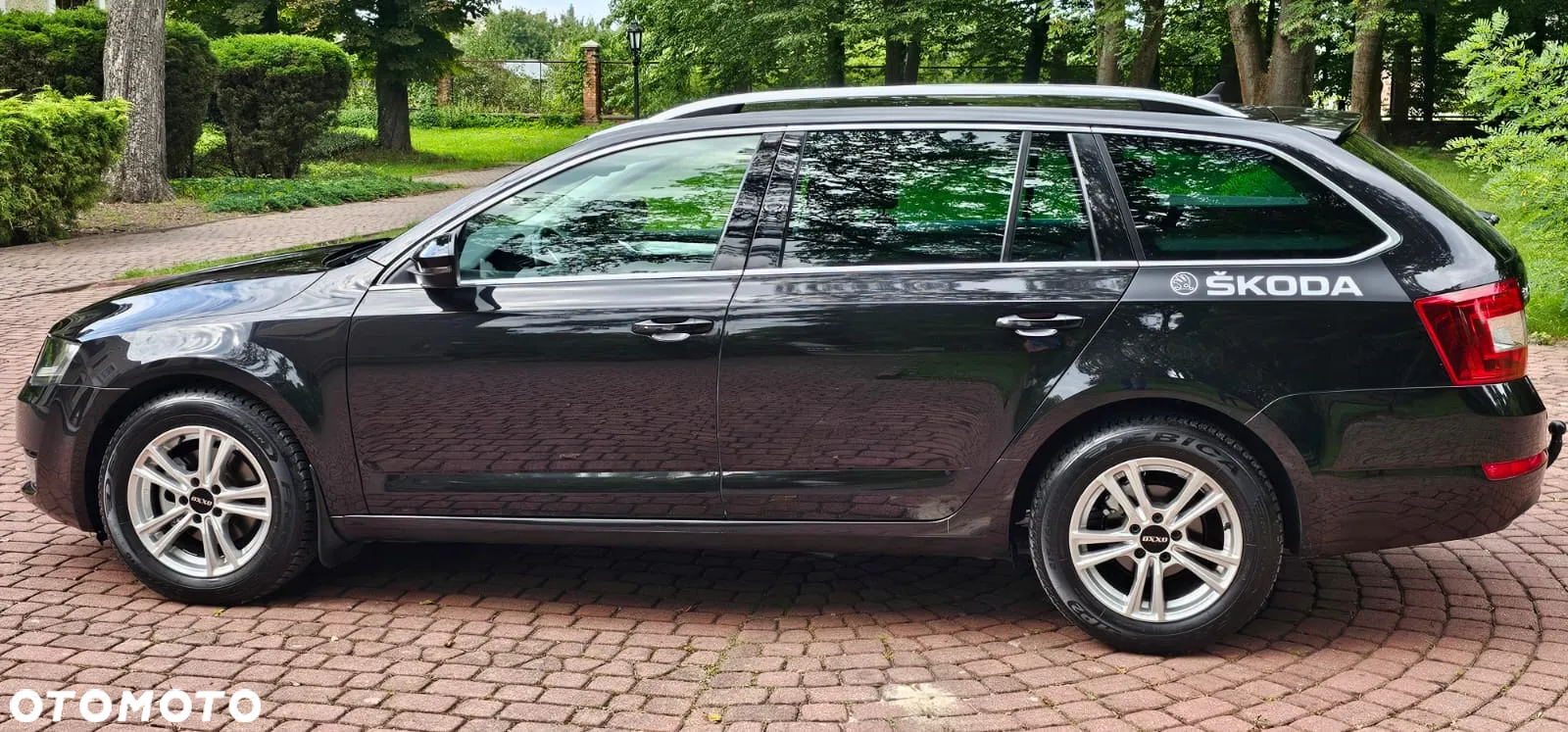 Skoda Octavia 2.0 TDI Style DSG - 14