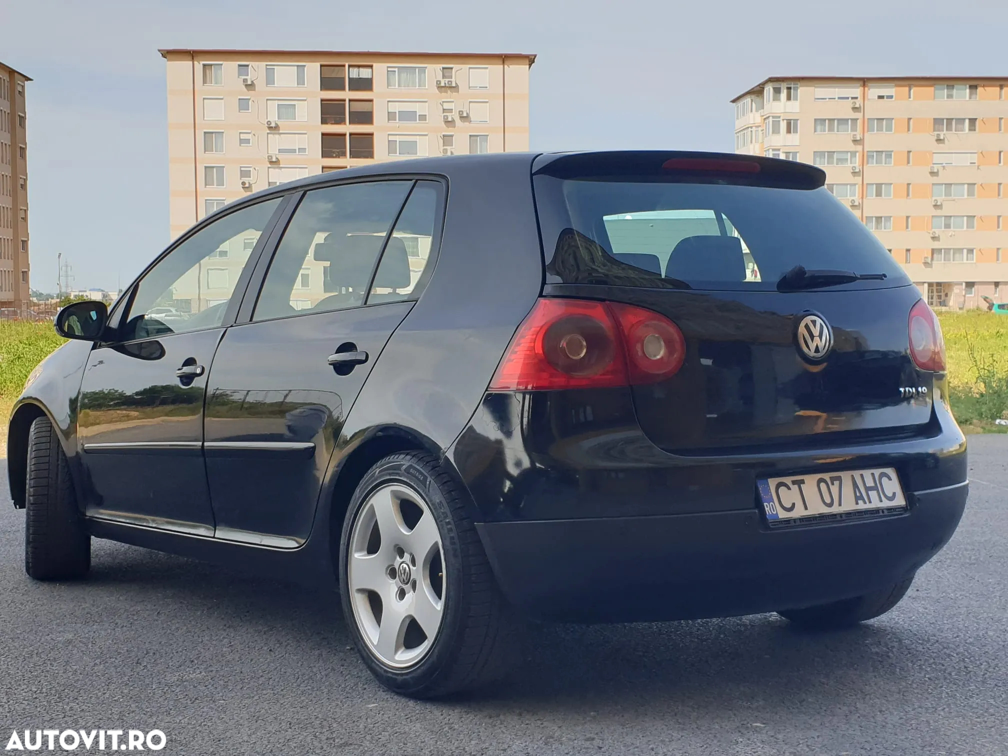 Volkswagen Golf 1.9 TDI Comfortline - 8