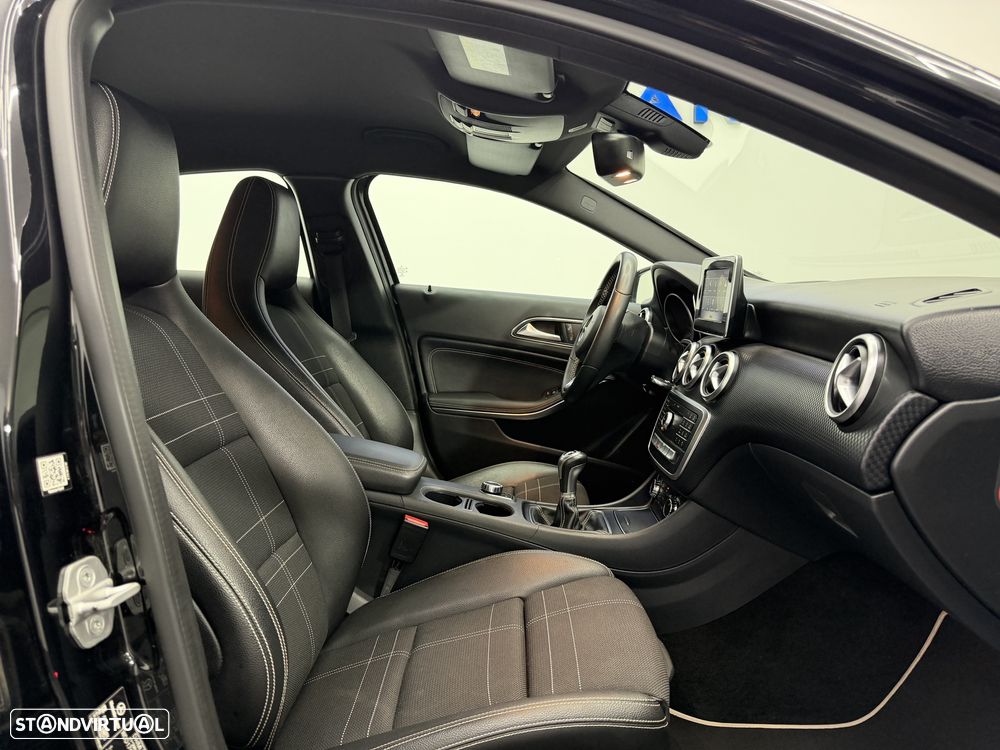 Mercedes-Benz A 180 d Urban - 15