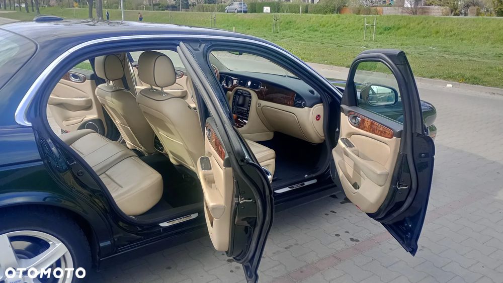 Jaguar XJ XJ6 2.7 D Executive - 35