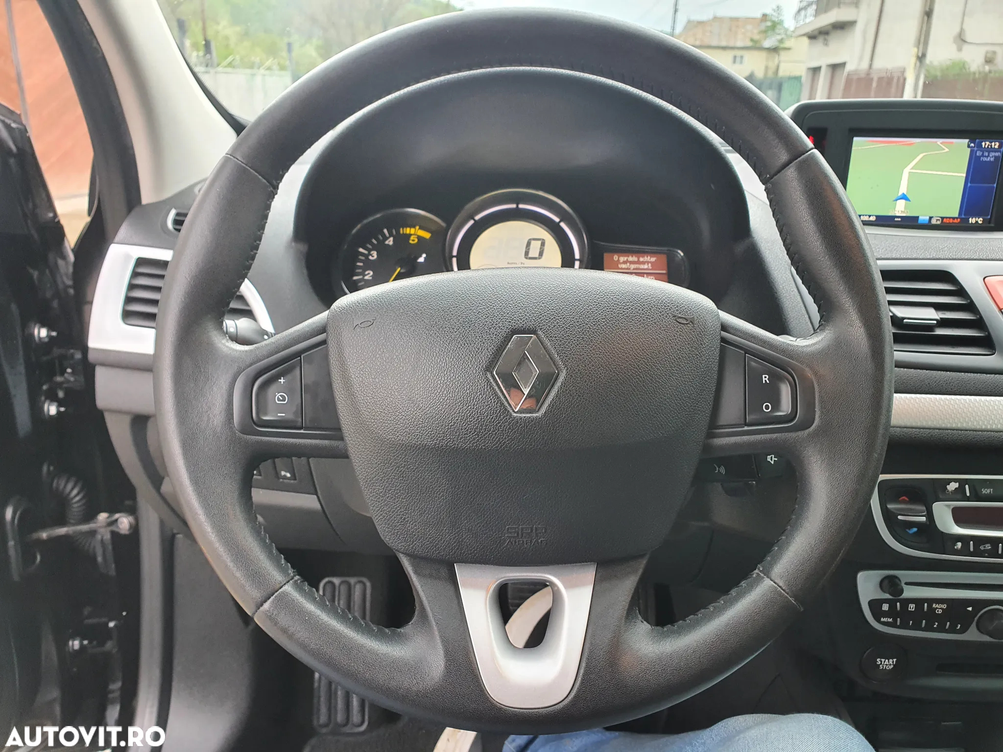 Renault Megane 1.5 dCi Dynamique - 6