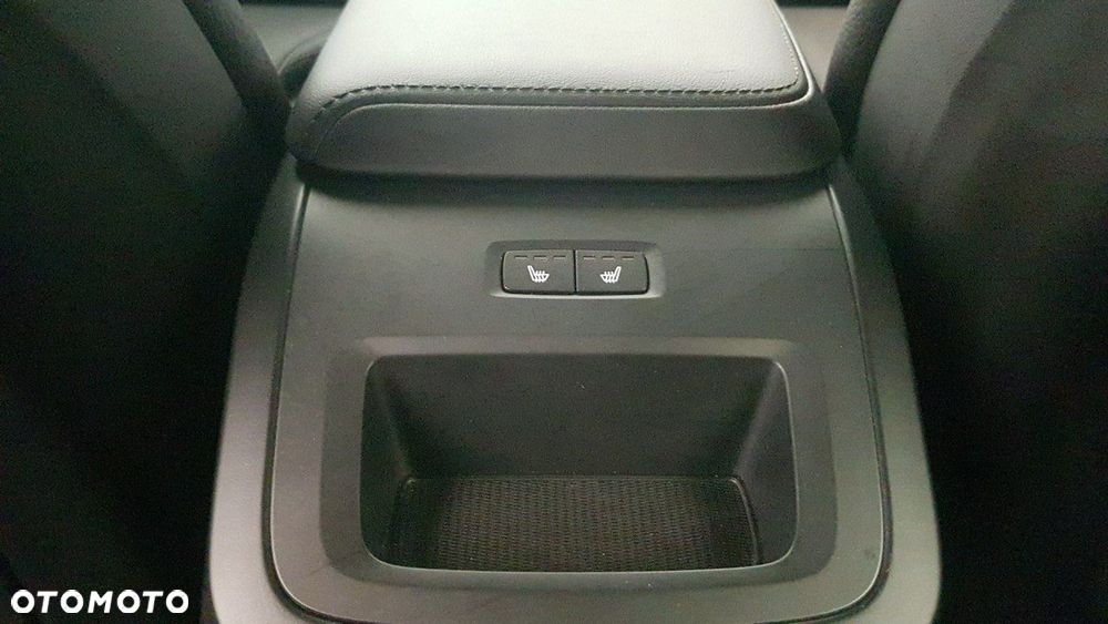 Volvo XC 60 - 31