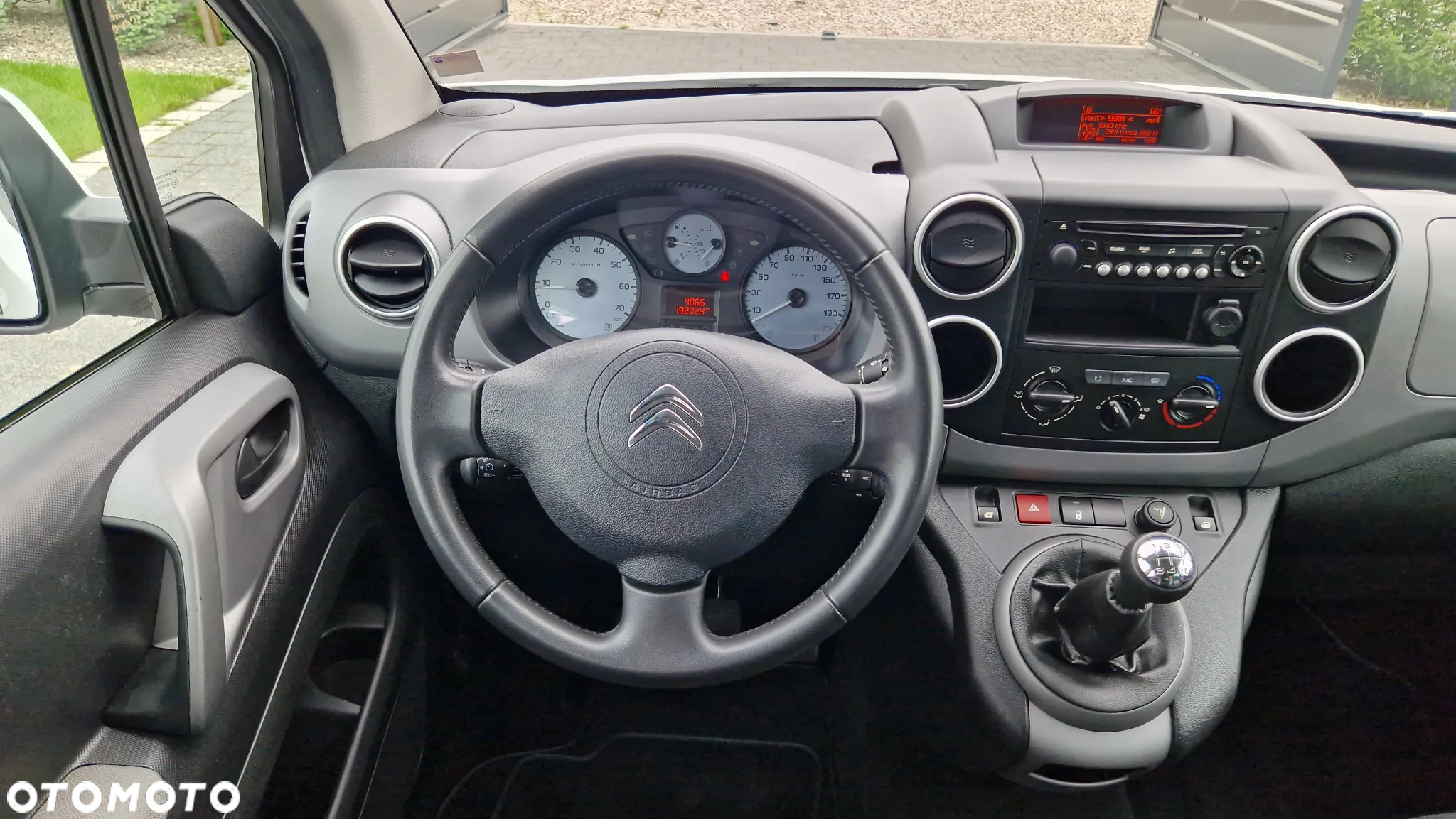 Citroën Berlingo Multispace BlueHDi 100 SELECTION - 9