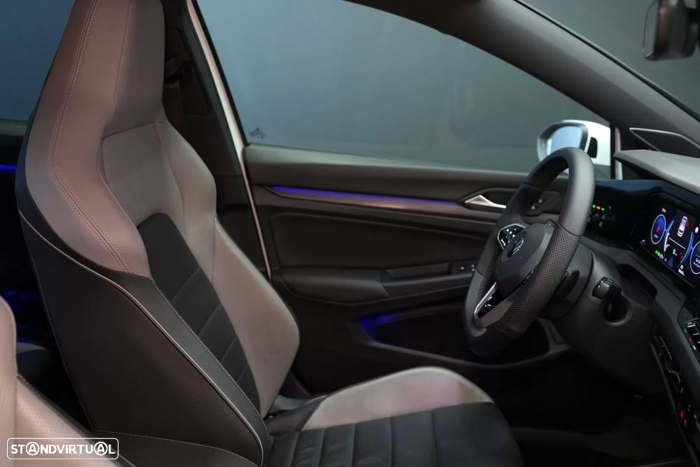 VW Golf 2.0 TDI GTD DSG - 18