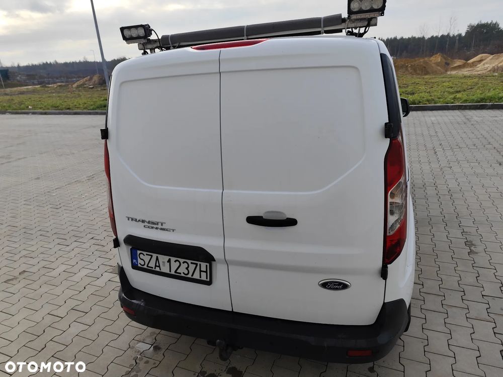 Ford TRANSIT CONNECT - 10