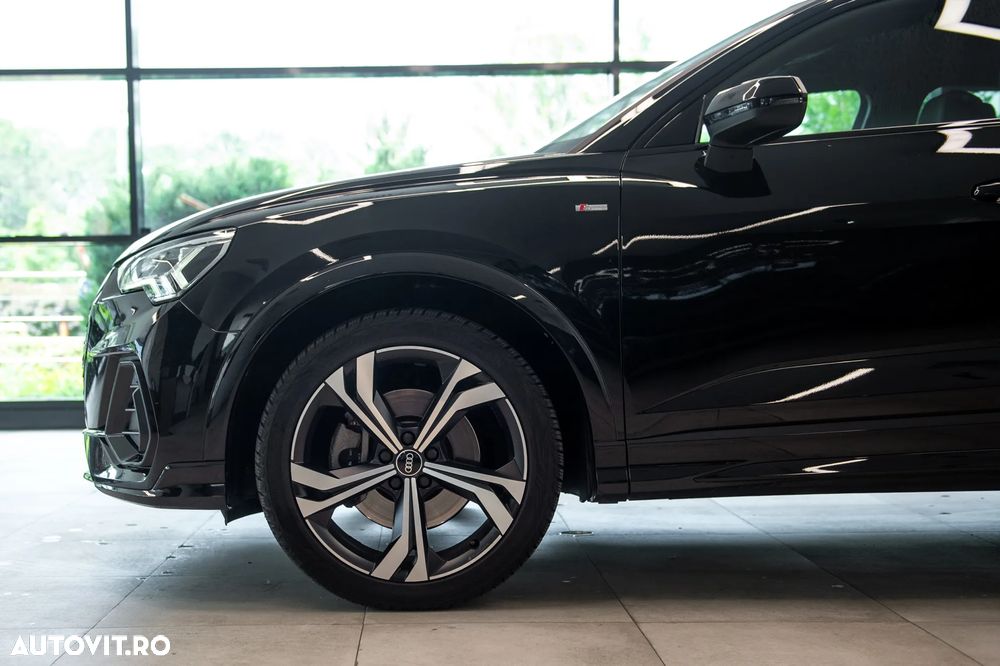 Audi Q3 Sportback 2.0 40 TDI quattro S tronic S Line - 4