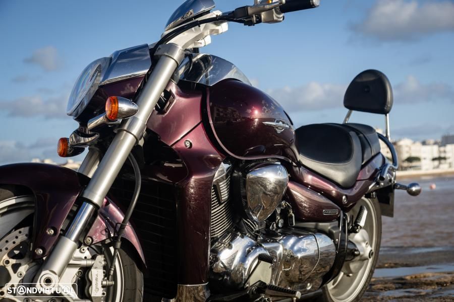 Suzuki Intruder - 5
