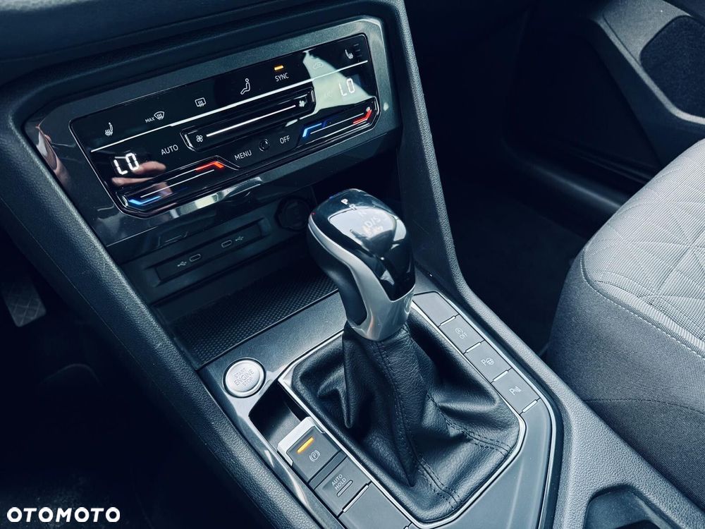 Volkswagen Tiguan - 34