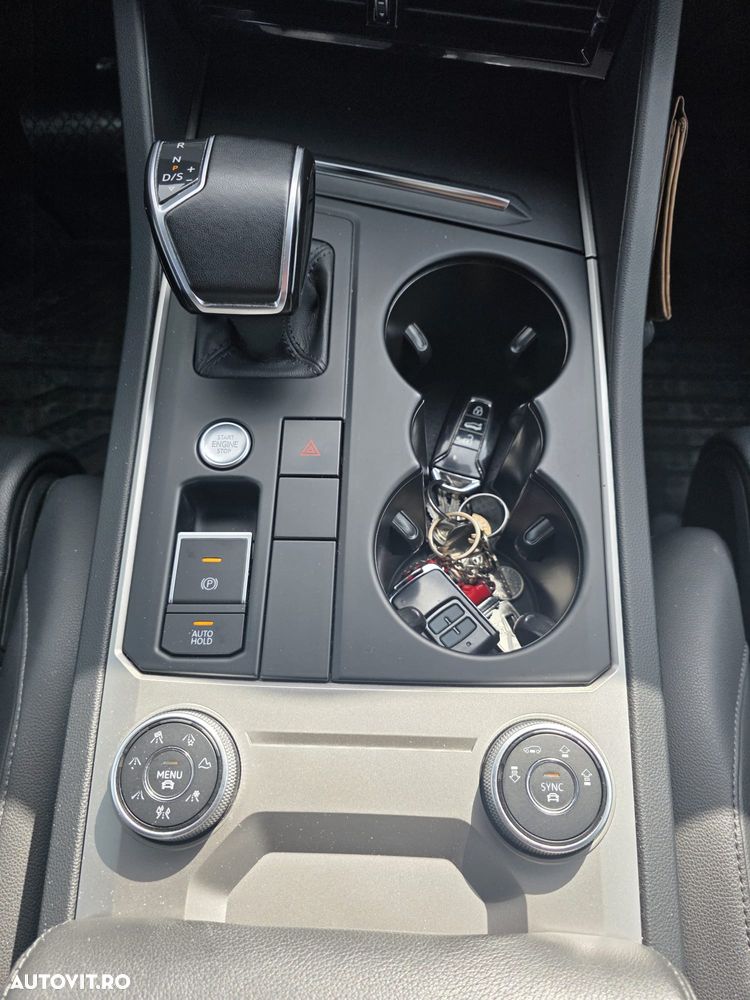 Volkswagen Touareg V6 TDI Elegance - 10