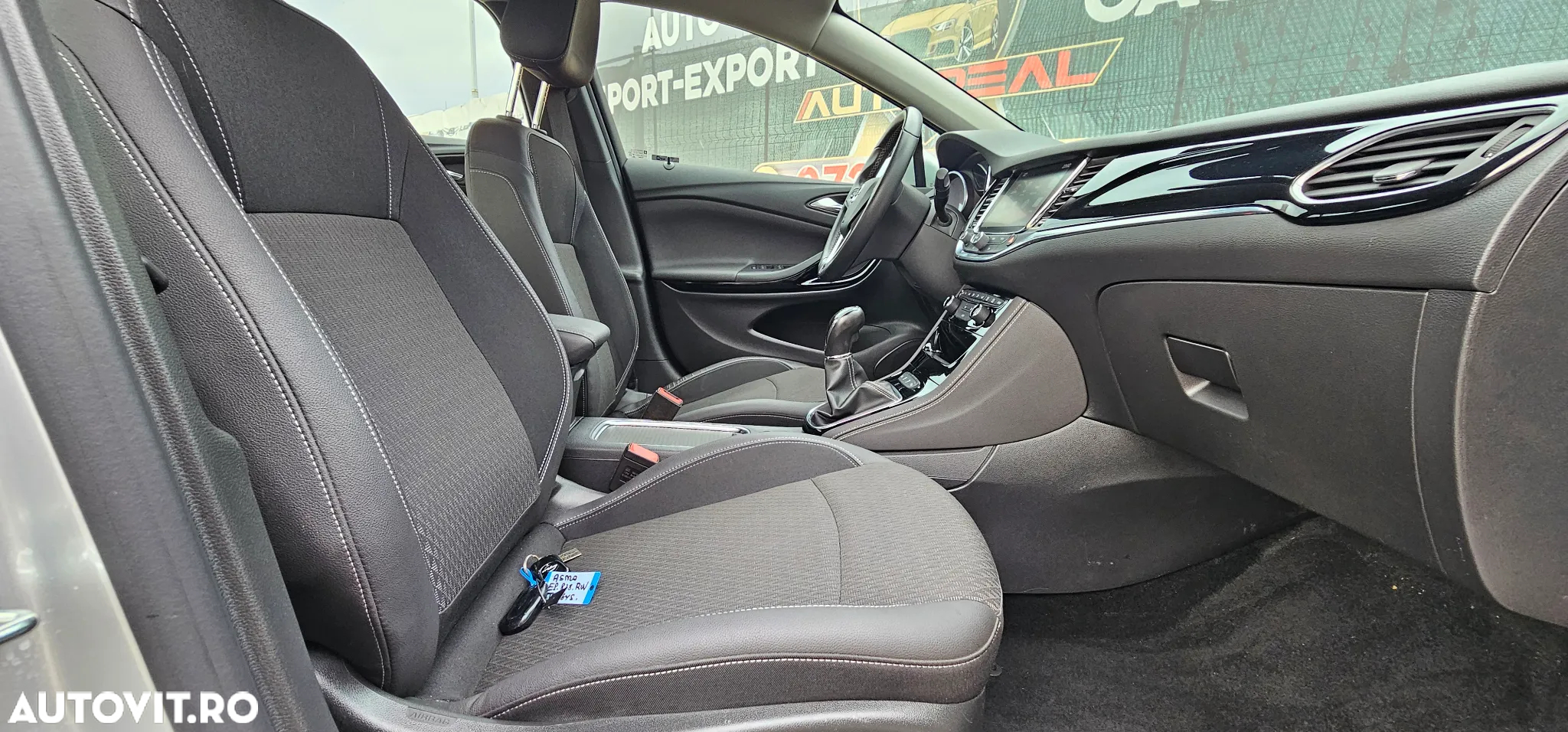 Opel Astra 1.7 CDTI ECOTEC Start/Stop Cosmo - 10