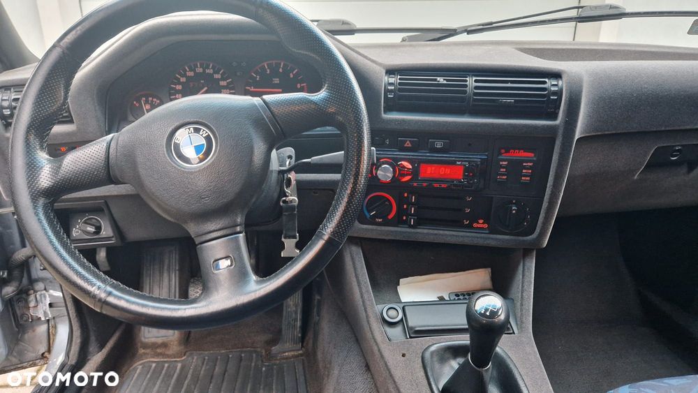 BMW Seria 3 - 12