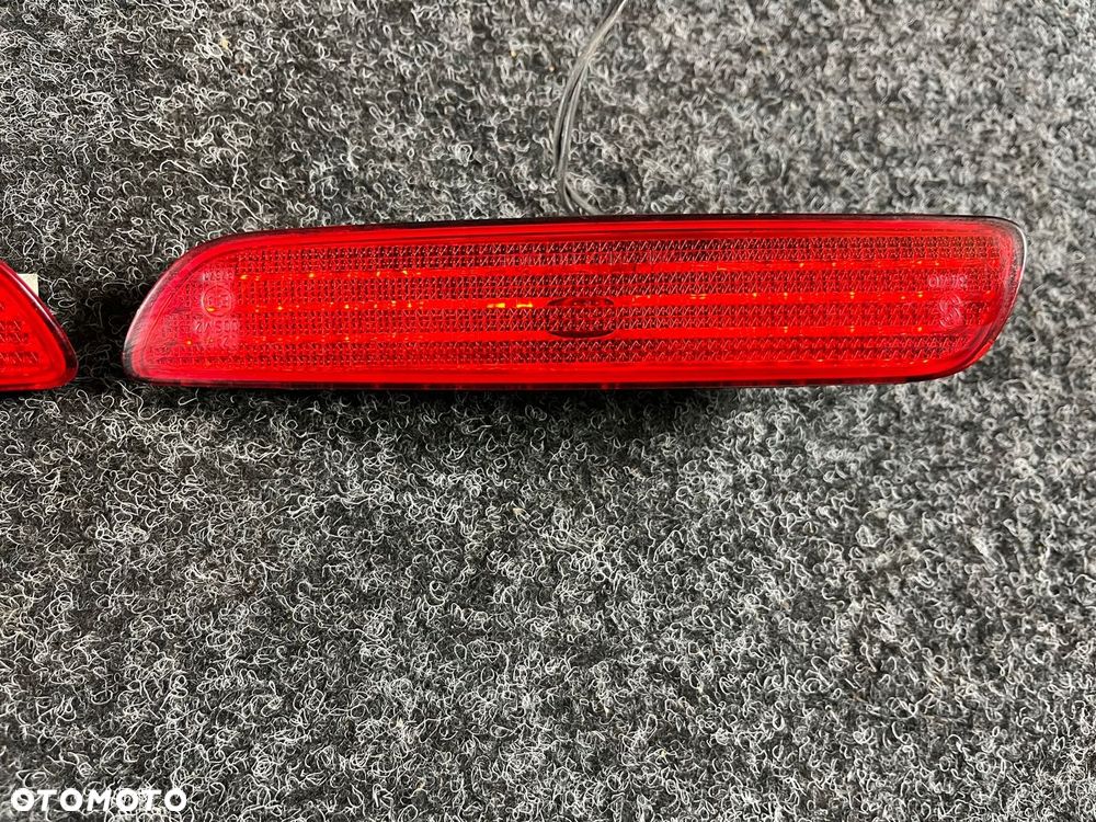 volvo v40 s40 lift 00-04 tylne światła obrysowe obrys obrysówki USA - 2