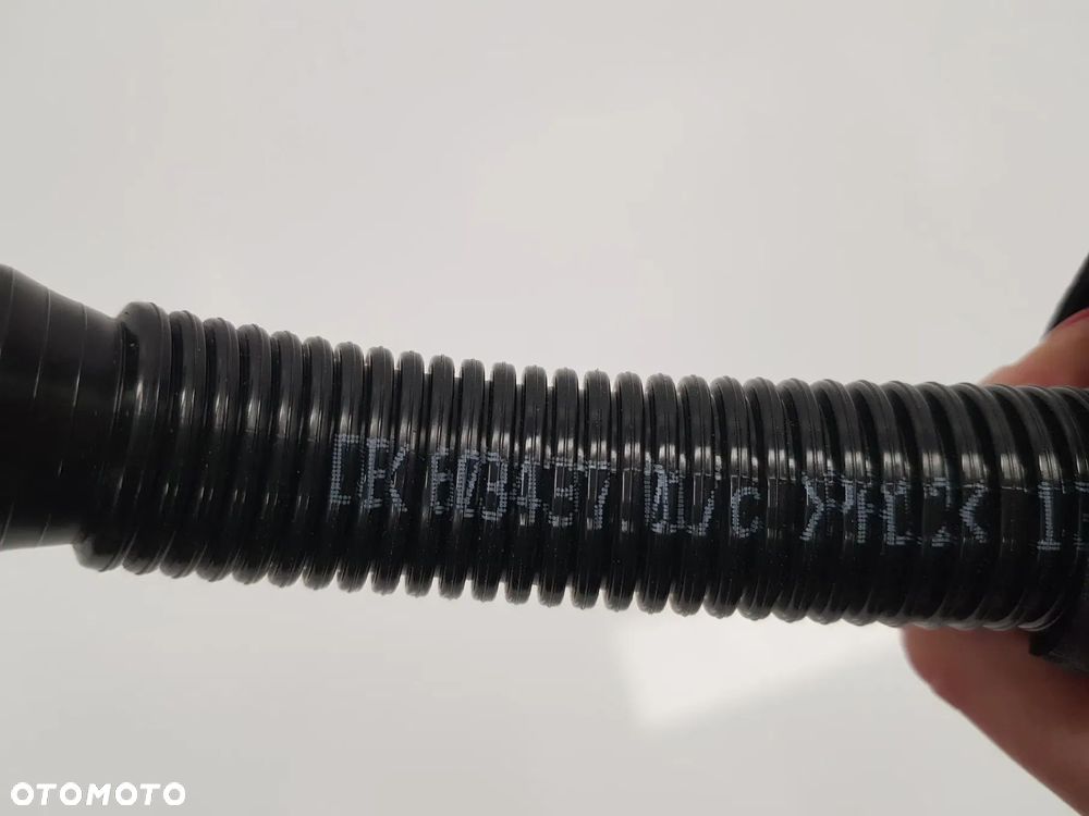 Rura przewód odpowietrzający odmy silnika BMW 1.5T F39 F40 F44 F48 X1 X2 MINI F55 F56 F57 F60 7621015 - 7