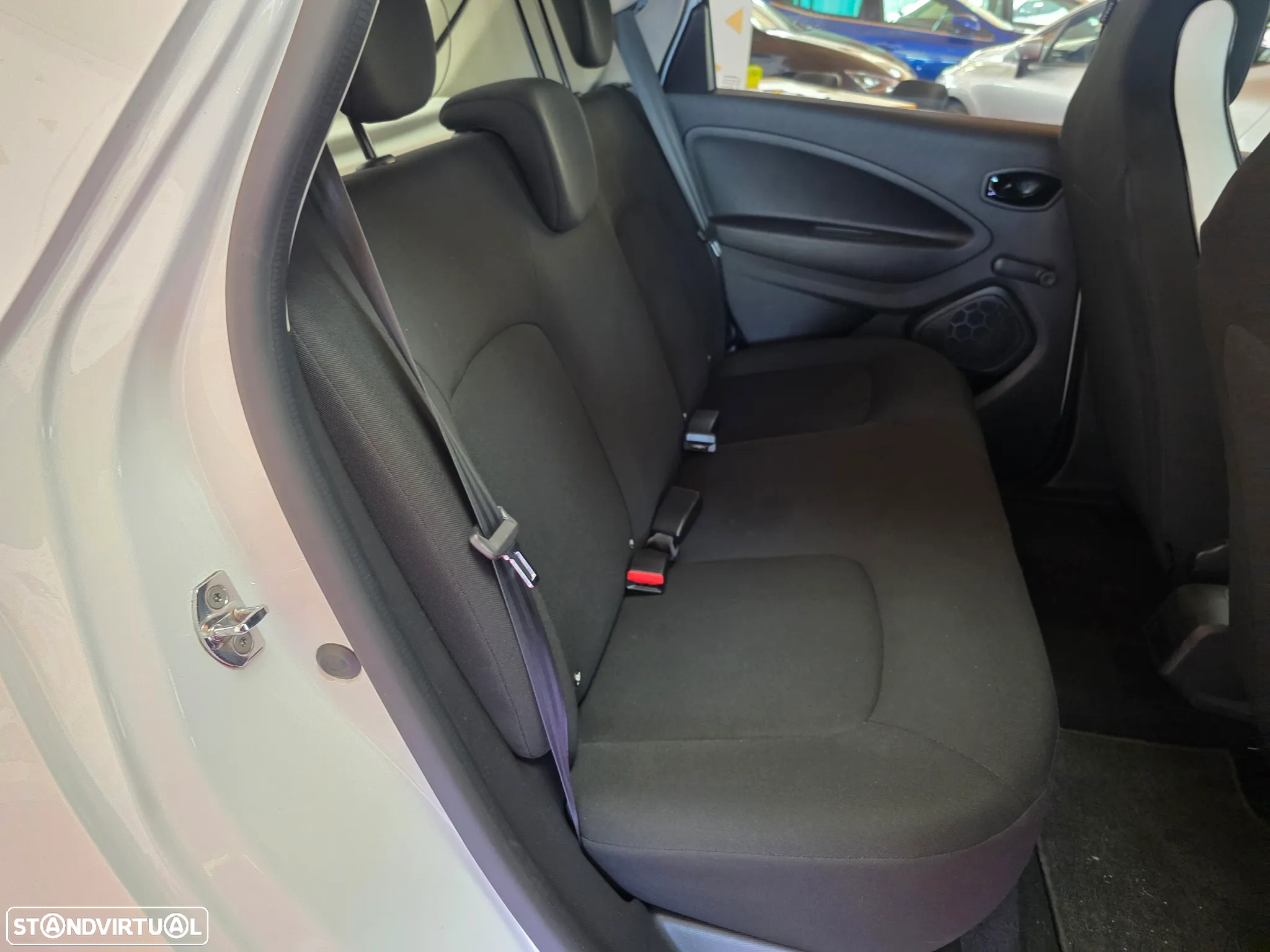 Renault Zoe (c/ Bateria) E-Tech EV50 Equilibre - 29