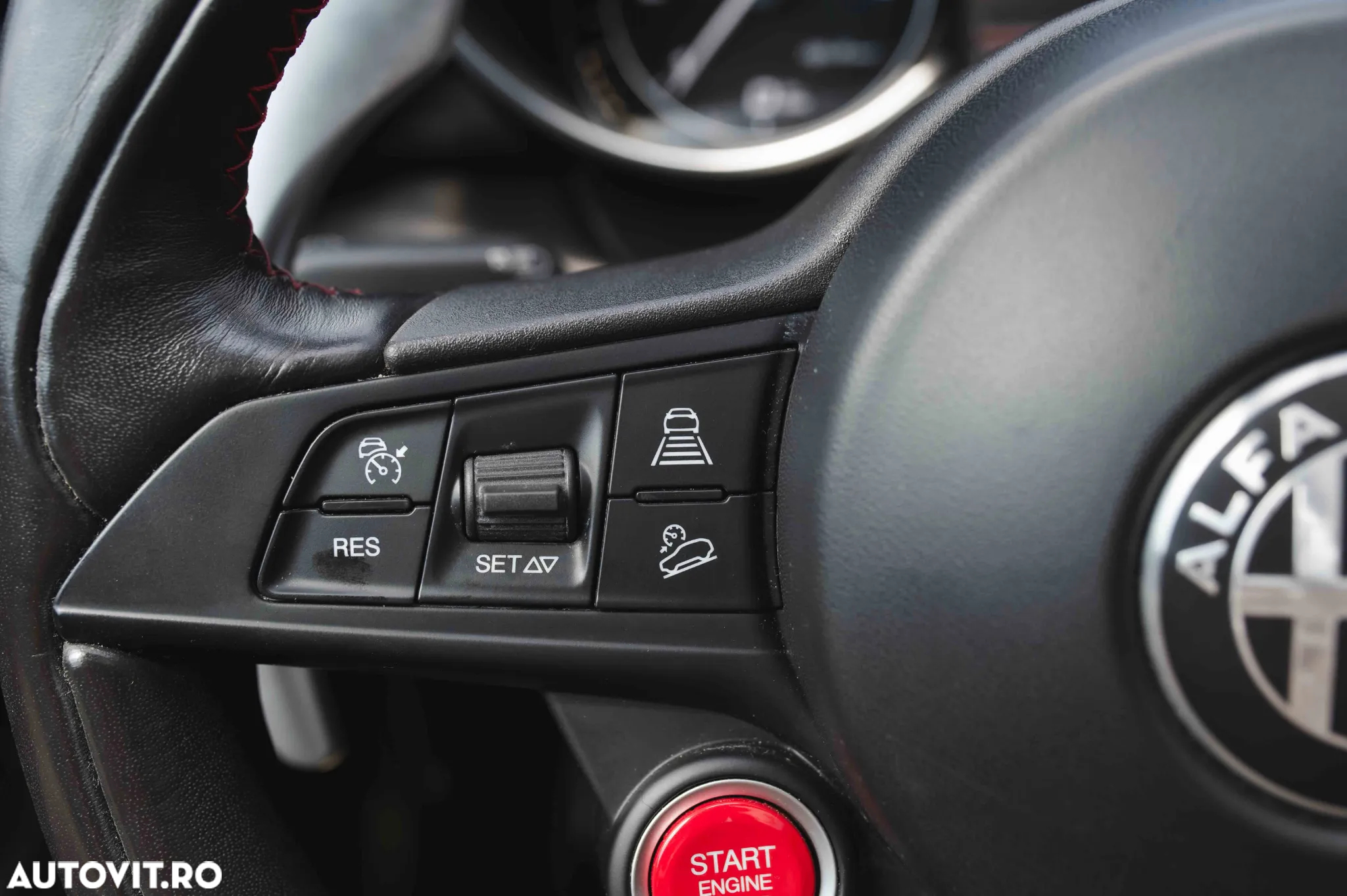 Alfa Romeo Giulia 2.2 Diesel AT8-Q4 Veloce - 31
