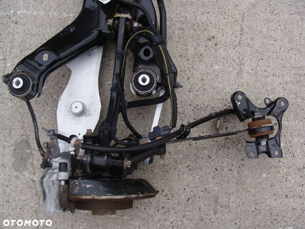 zawieszenie tylne kompletne saab 9-3 93 nie malowane nie naprawiane !! - 5