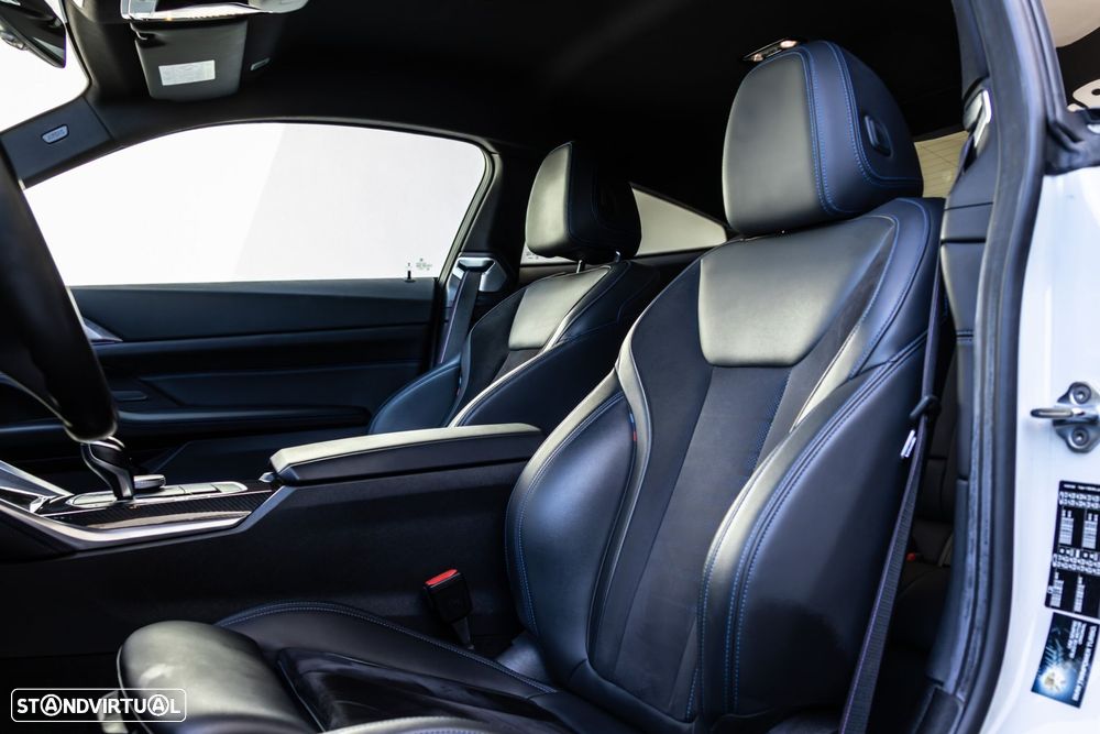 BMW 430 i Desportiva M Auto - 31