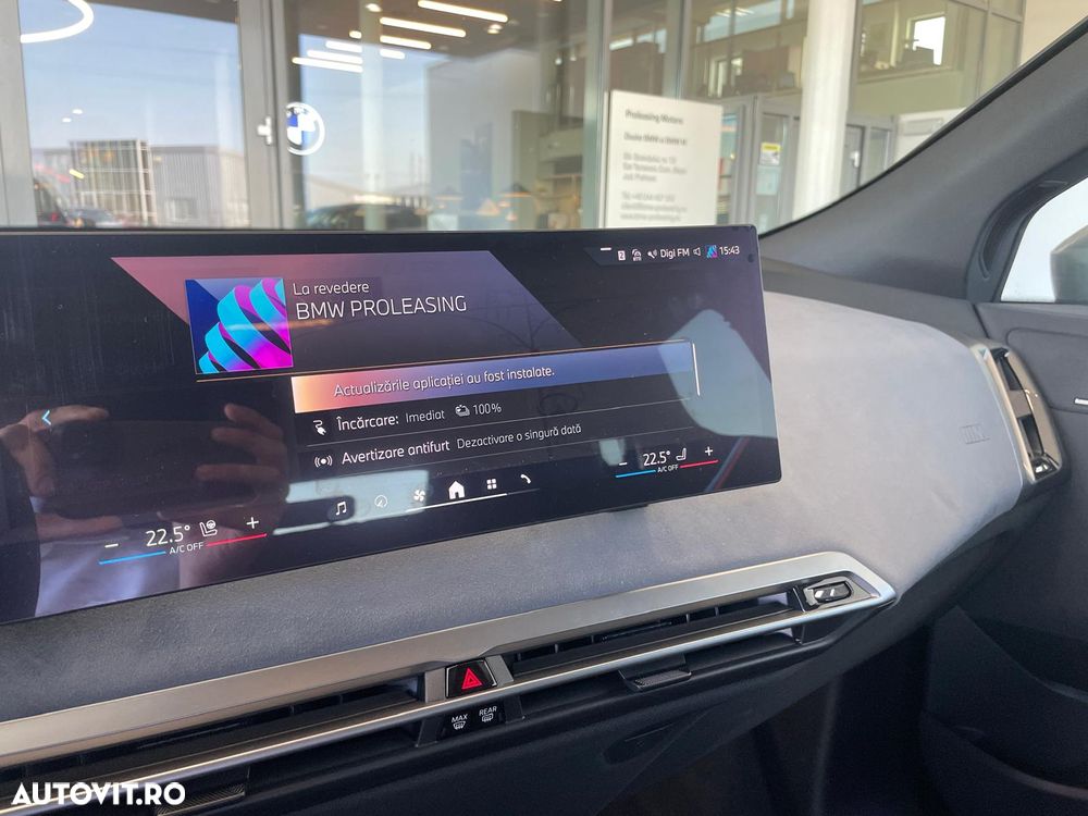 BMW iX xDrive45 - 10