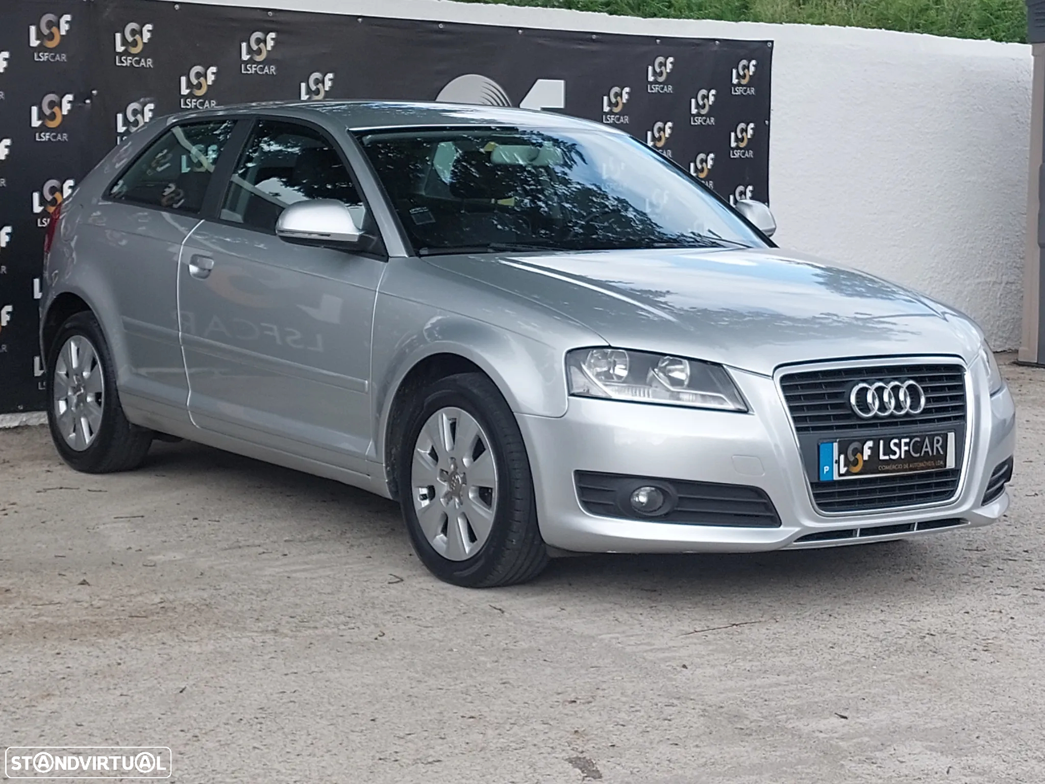 Audi A3 1.6 TDI Attraction - 2