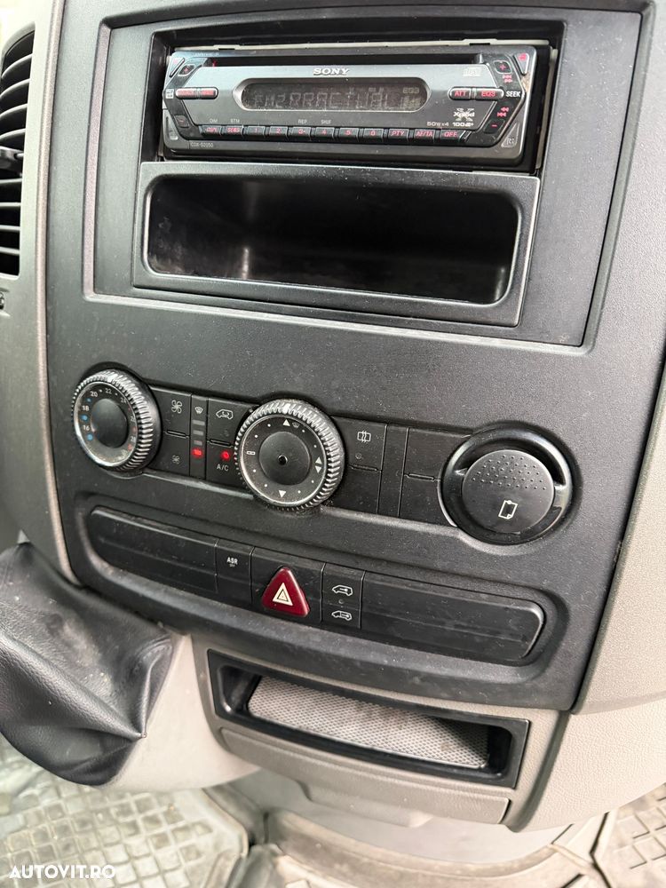 Mercedes-Benz Sprinter 906.211 EEV - 5