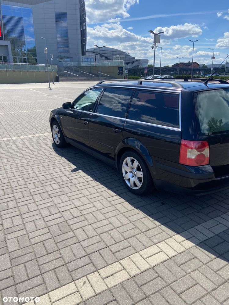 Volkswagen Passat 1.8T Comfortline - 4