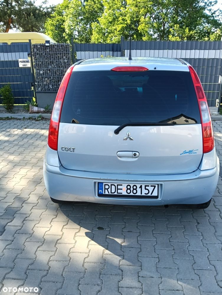 Mitsubishi Colt - 2
