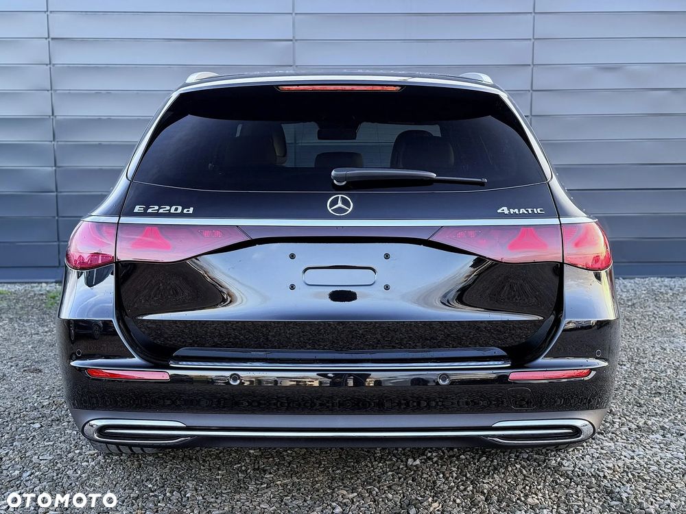 Mercedes-Benz Klasa E - 7