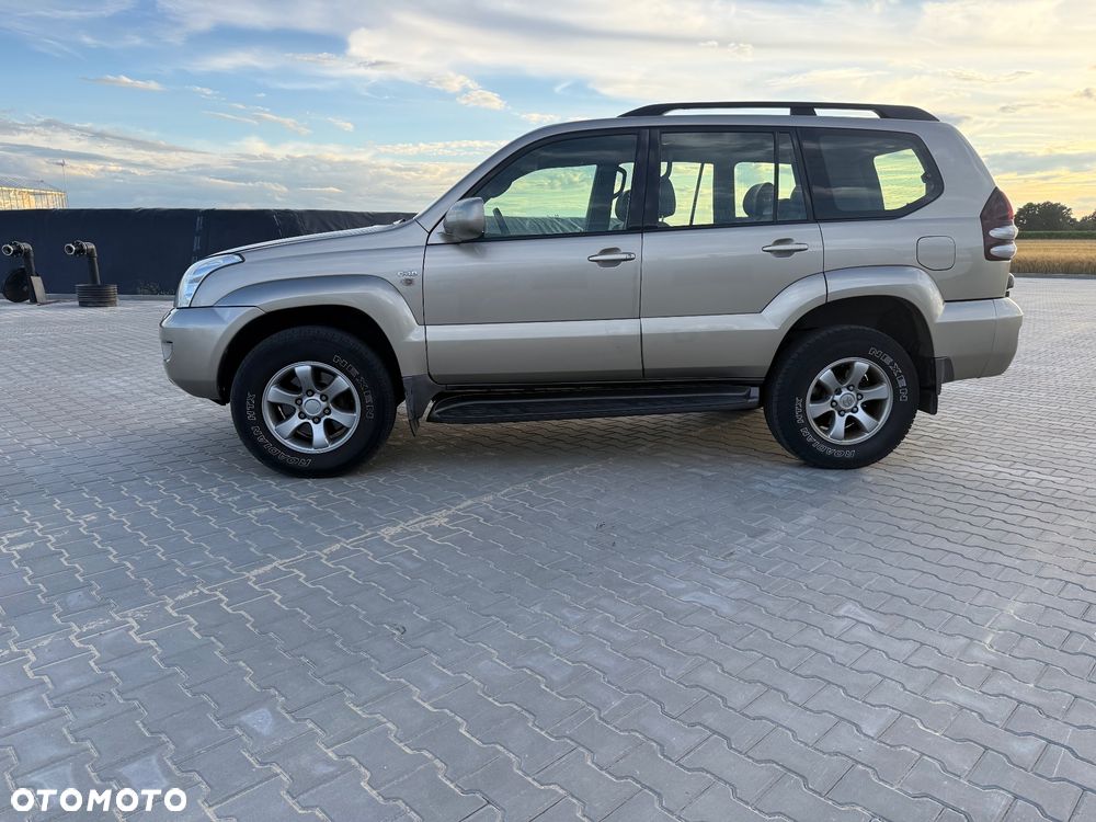 Toyota Land Cruiser 3.0 D Luna Comfort - 2