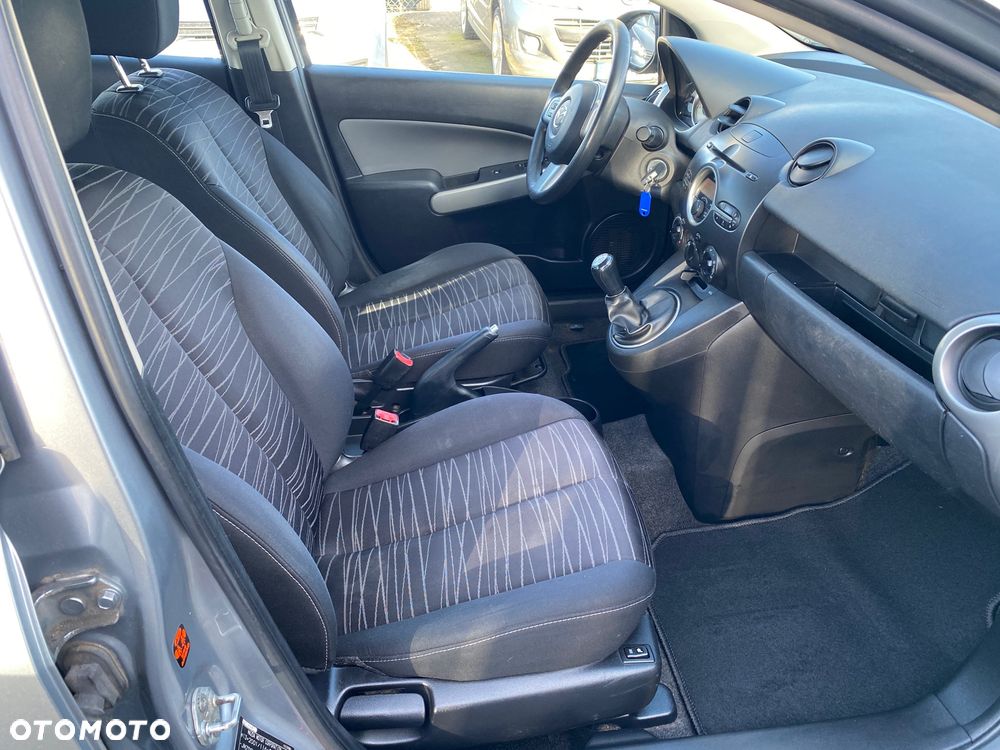 Mazda 2 1.3 MZR Active - 8
