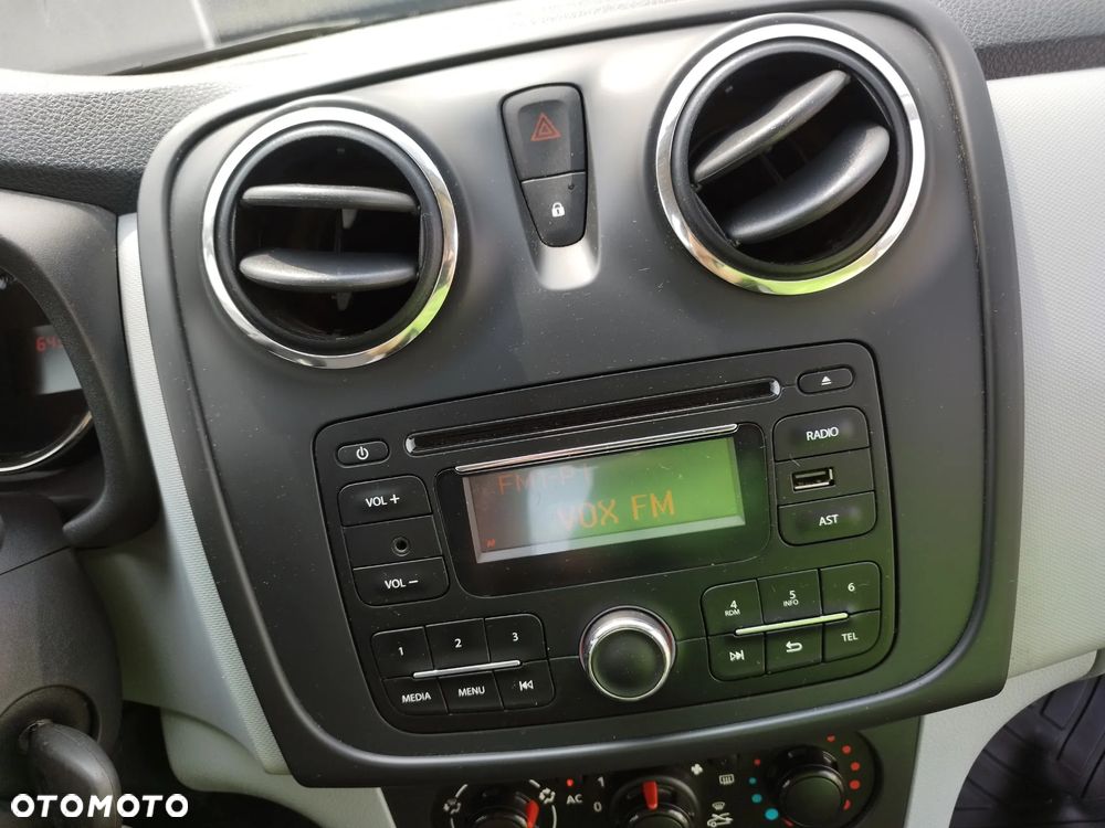 Dacia Sandero 1.2 16V - 13