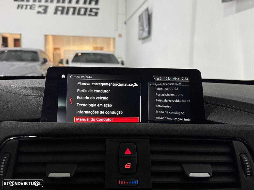 BMW 330 e iPerformance Pack M - 23