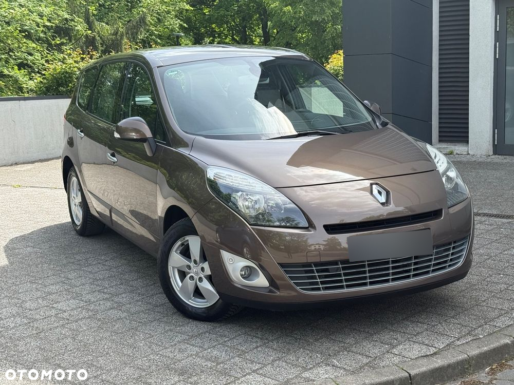 Renault Grand Scenic 2.0 16V 140 CVT Dynamique - 9