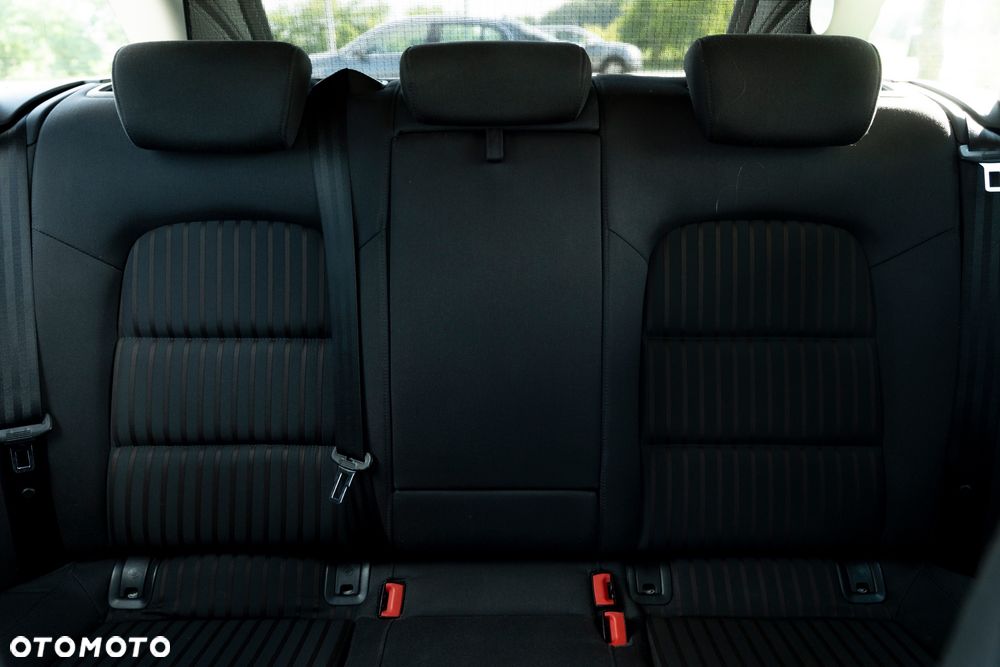 Audi A4 Avant 2.0 TDI Multitronic - 22