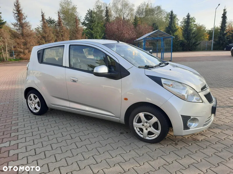 Chevrolet Spark - 10