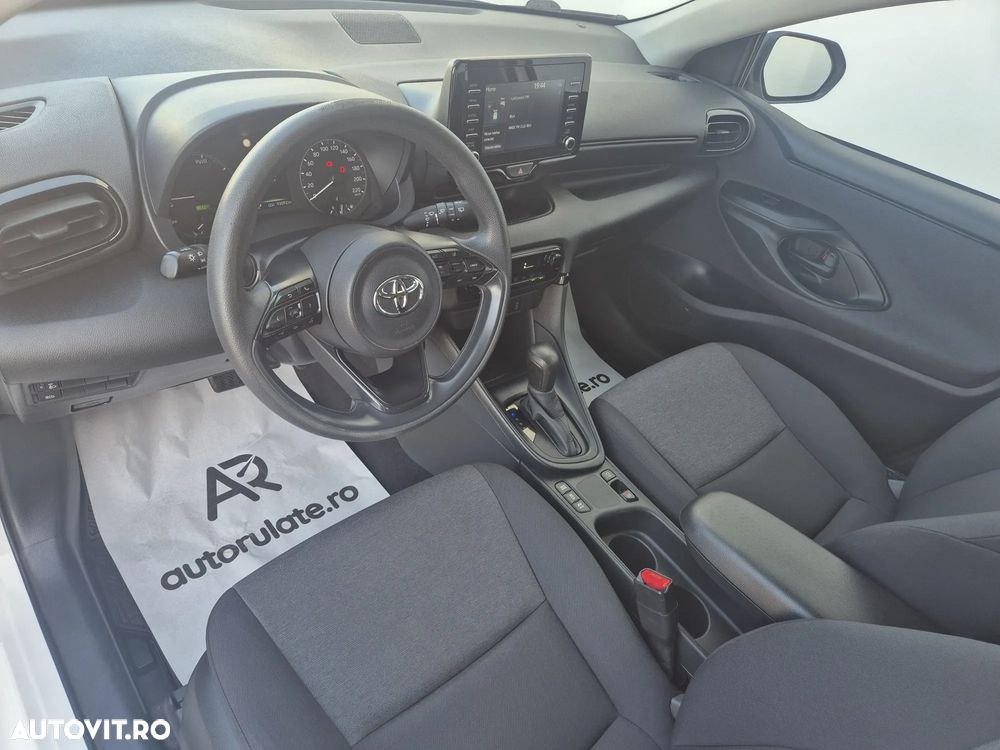 Toyota Yaris - 9