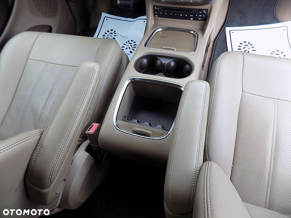 Lancia Voyager 2.8 CRD16v Silver - 18