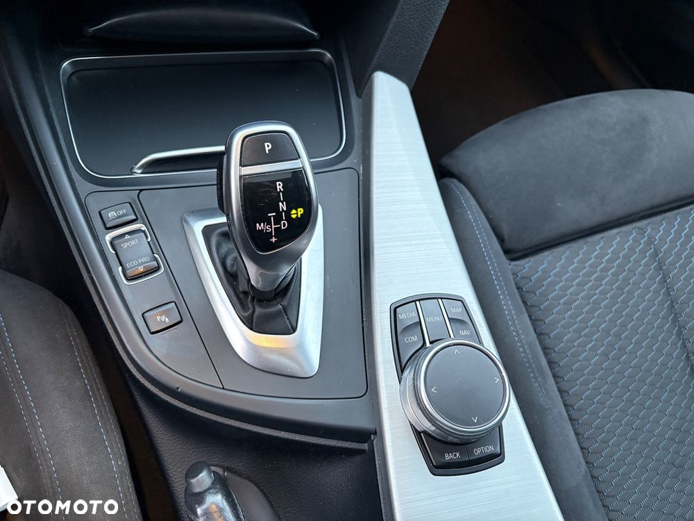 BMW Seria 3 335d xDrive M Sport - 15