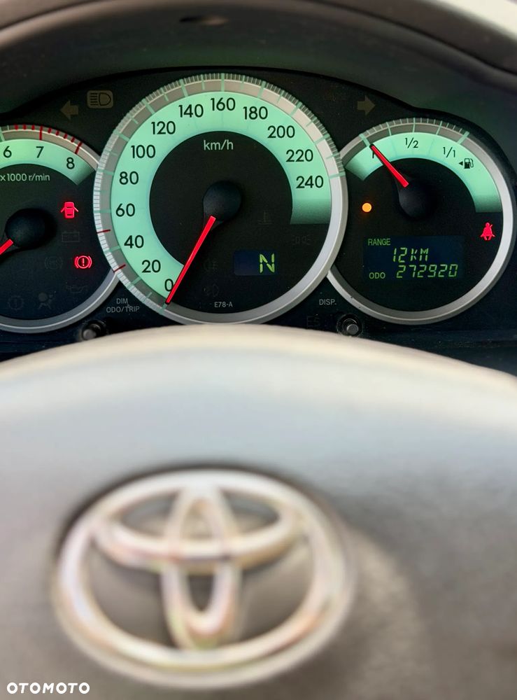 Toyota Corolla Verso 1.8 Sol + 7os MM - 14