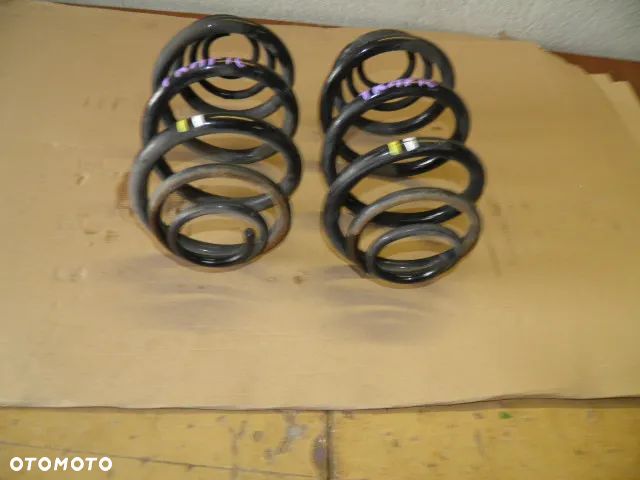 SPRĘŻYNY TYLNE TYŁ RENAULT TRAFIC III IV 2021r - 2