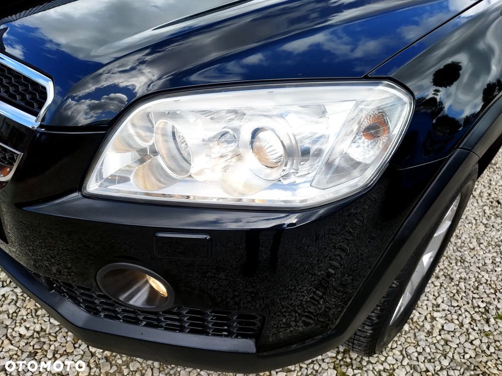Chevrolet Captiva 2.4 LS 5os - 7