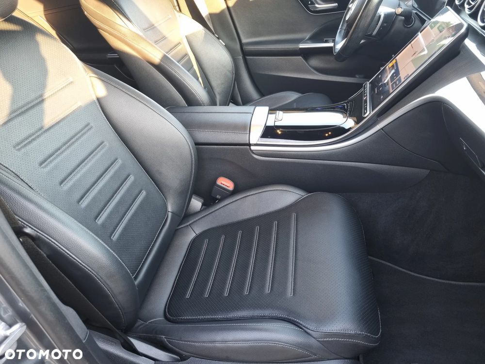 Mercedes-Benz Klasa C 300 e 9G-TRONIC AMG Line - 22