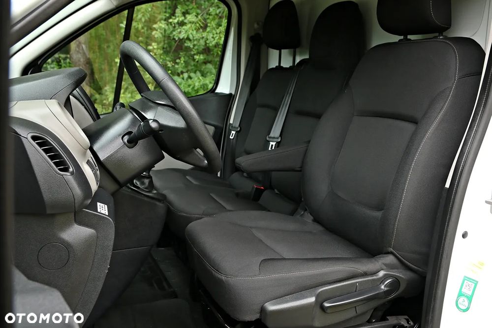 Renault Trafic - 6